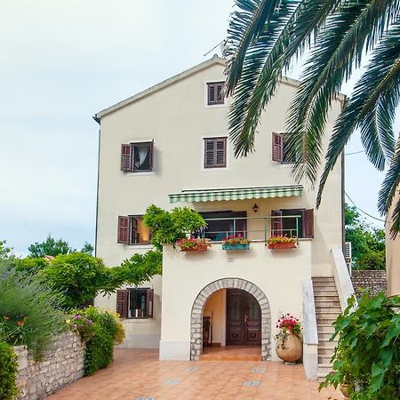 Family House Lana Villa Osor Kültér fotó